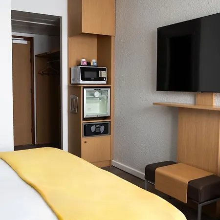 Sweet By Novotel Bordeaux *